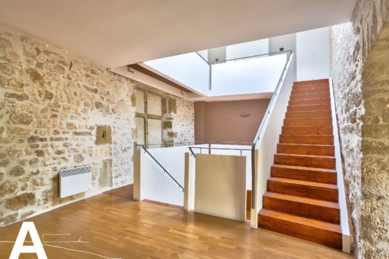 buy-sell-stone-house-real-uzes-nimes-real-estate-les-archineurs