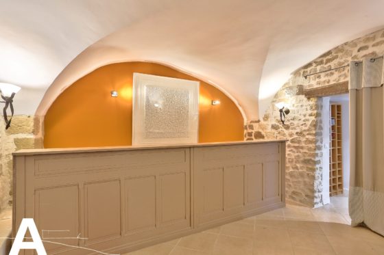 buy-sell-stone-house-real-uzes-nimes-real-estate-les-archineurs