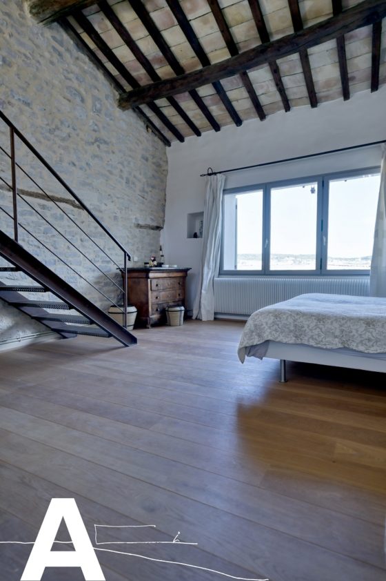 achat-vente-prieuré-rénové-immobilier-calvisson-gard-les-archineurs-immobilier-insolite