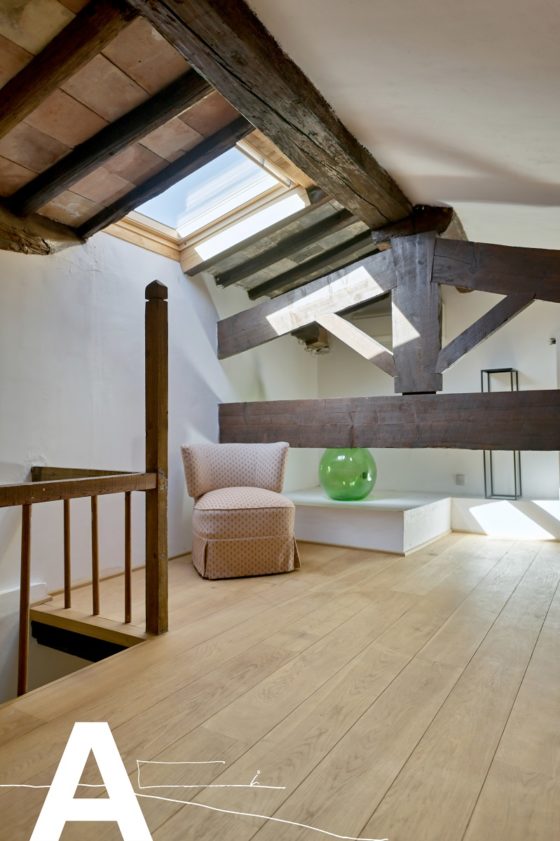 achat-vente-prieuré-rénové-immobilier-calvisson-gard-les-archineurs-immobilier-insolite