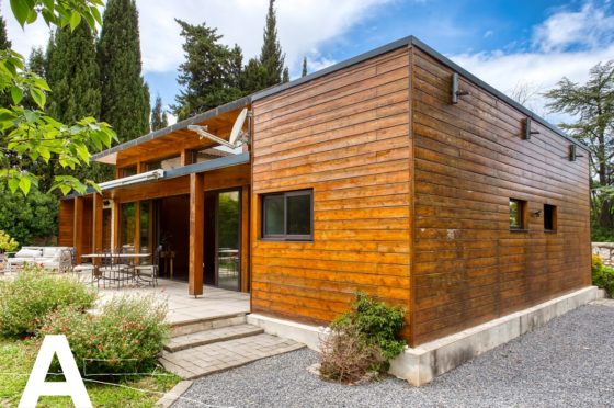 maison-en-bois-avant-gardiste-proche-de-sommieres-immobilier-insolite-les-archineurs